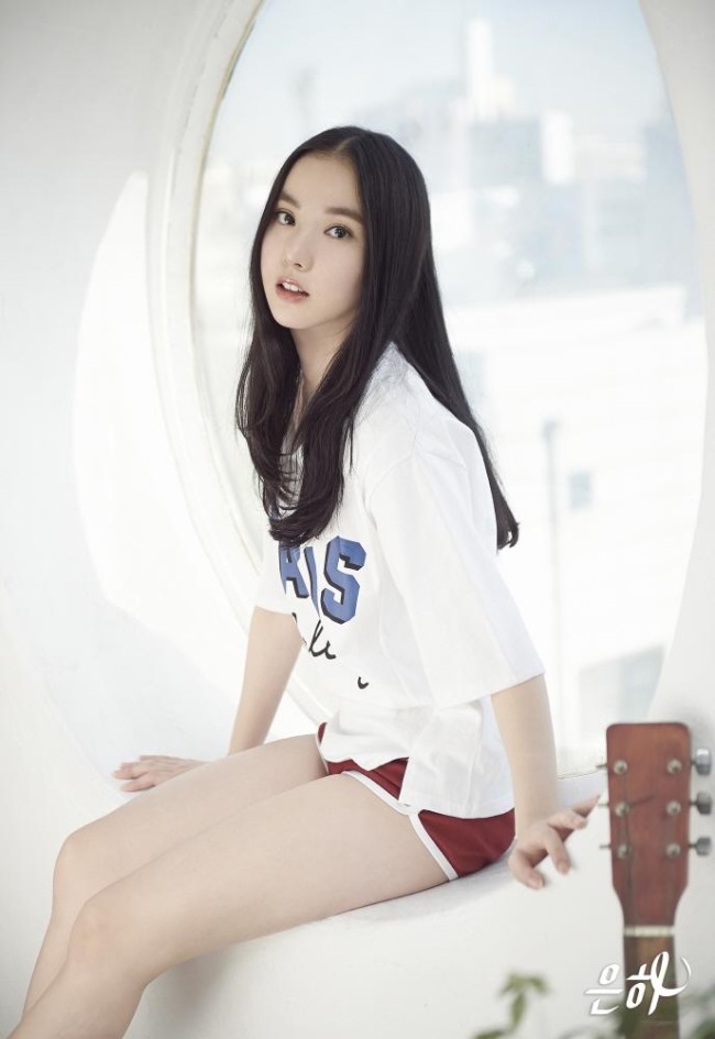 G-Friend 成員：Eun Ha