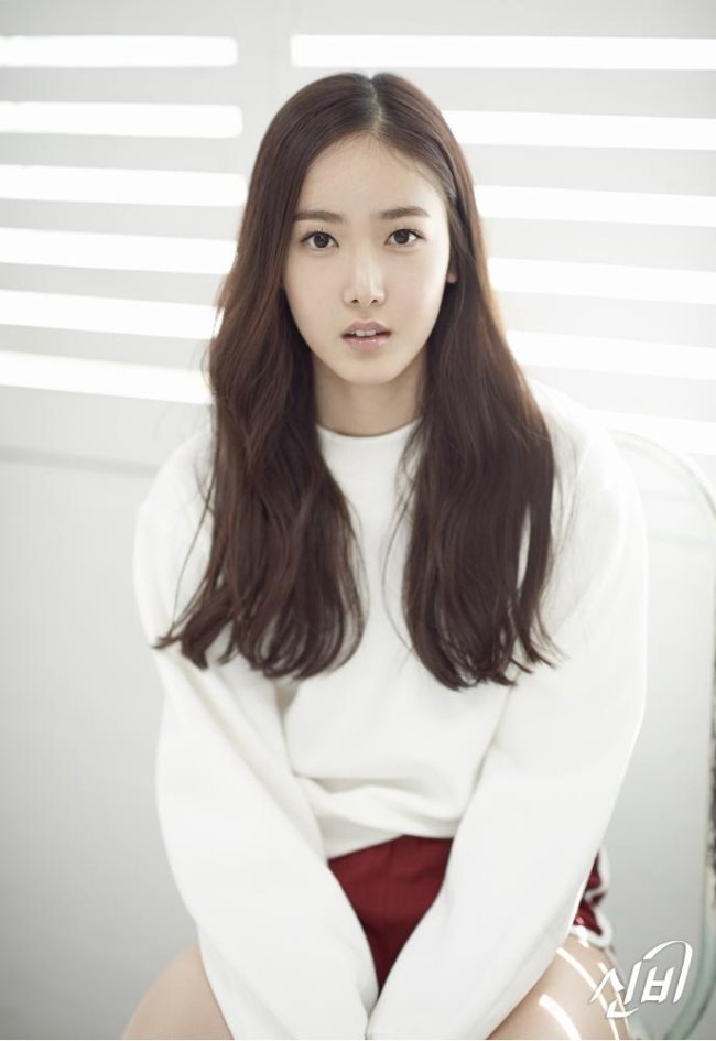 G-Friend 成員：SinB