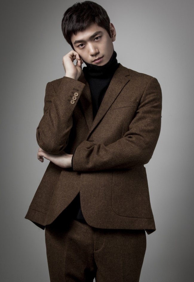 《Hyde Jekyll，我》角色宣傳照：尹泰柱 (盛駿)