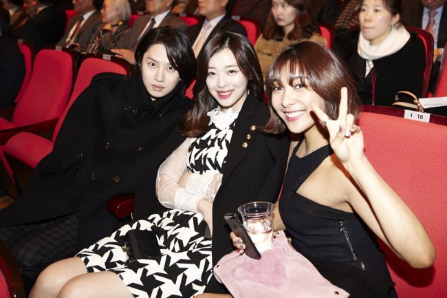 希澈、Sulli、Luna