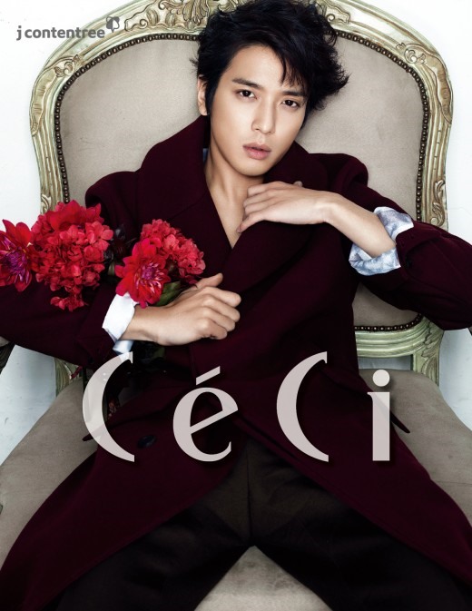 容和 @ CeCi