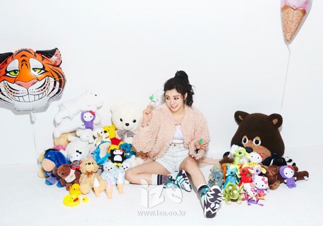 Lizzy @ ize