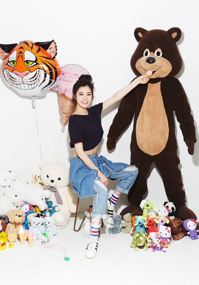 Lizzy @ ize