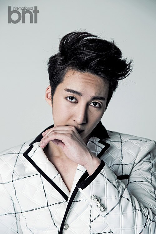 金亨俊 International bnt 畫報