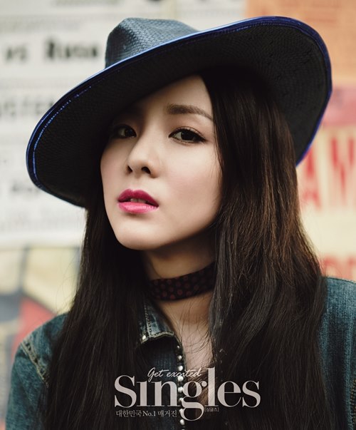 Dara @ Singles