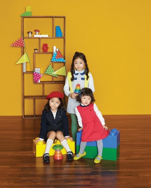 鄭雄仁女兒 ─ 世允、昭允、多允 (HAZZYS KIDS 代言照) 鄭雄仁女兒 ─ 世允、昭允、多允 (HAZZYS KIDS 代言照)