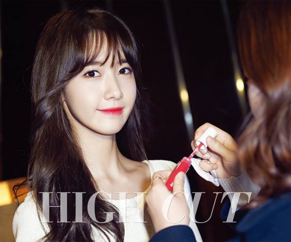潤娥 HIGH CUT (上海活動花絮照)