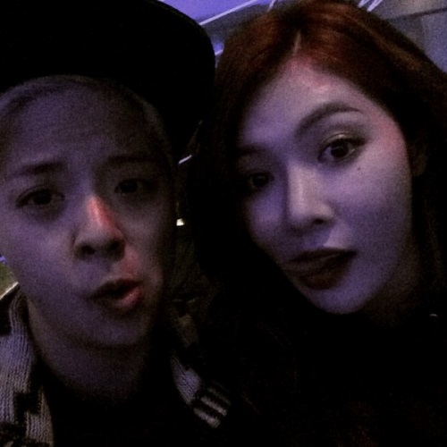 Amber、泫雅 Amber、泫雅