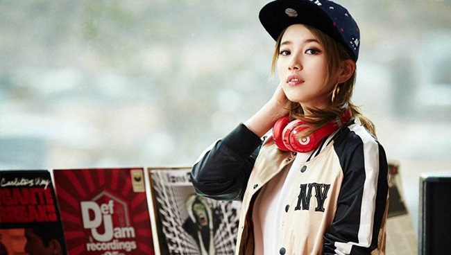 Suzy 的 MLB 代言照