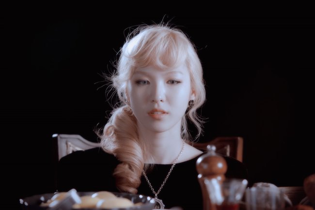Red Velvet《Ice Cream Cake》概念照：WENDY