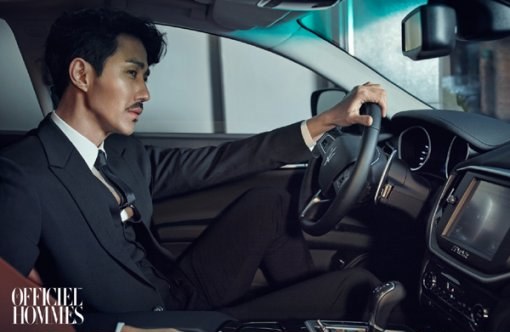 車勝元 @ L’officiel Hommes 車勝元 @ L’officiel Hommes