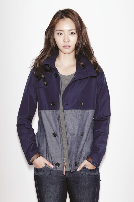 李沇熹 The North Face 畫報
