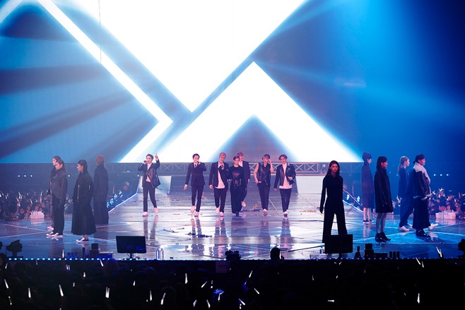 EXO 13日時尚秀演唱會