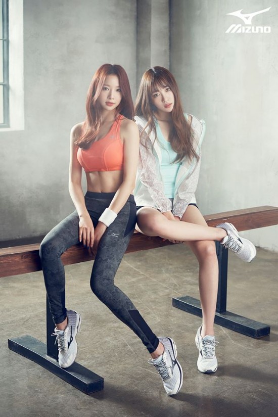 「Mizuno」代言照:Hani、Solji 「Mizuno」代言照:Hani、Solji