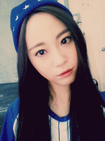 YOUNG JI YOUNG JI
