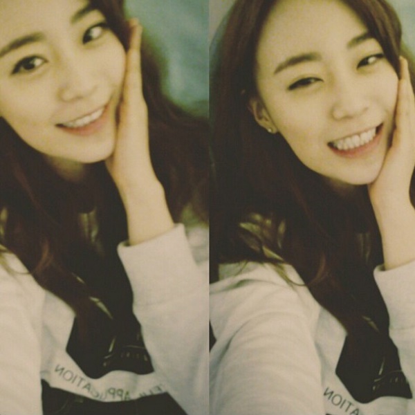 英智 (YOUNG JI)