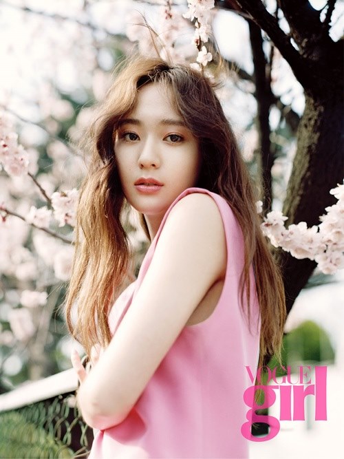 Krystal @《VOGUE girl》