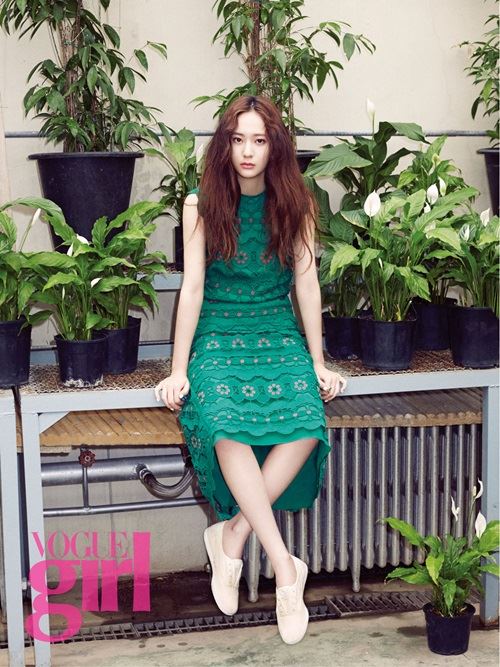 Krystal @《VOGUE girl》