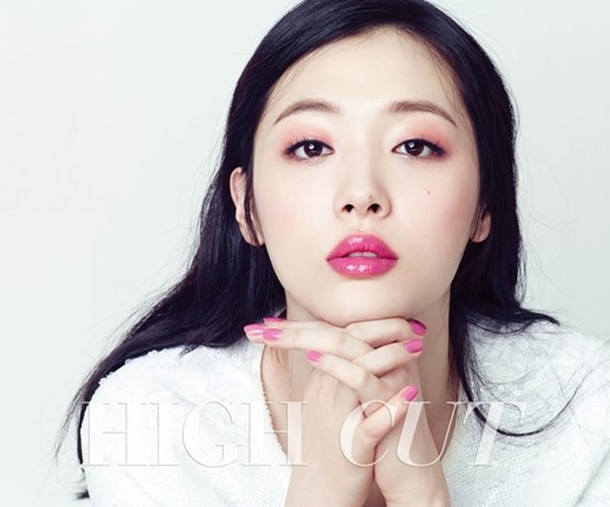 Sulli @《HIGH CUT》