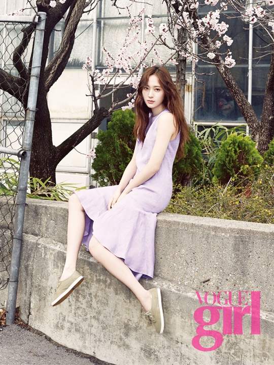 Krystal @ VOGUE girl Krystal @ VOGUE girl