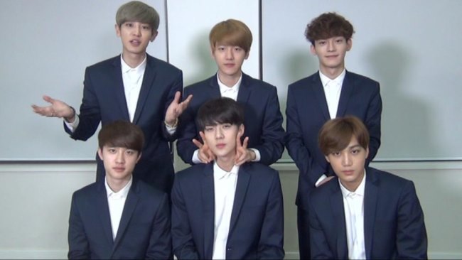 EXO《Show Champion》三連冠 (4/22)