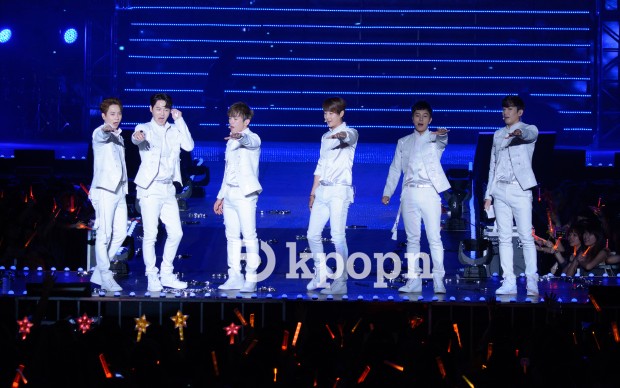 神話《2015 17周年 WE 巡迴》台北場 (Kpopn)