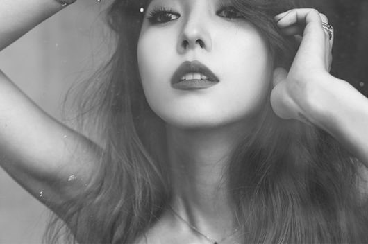 BoA《Kiss My Lips》概念照