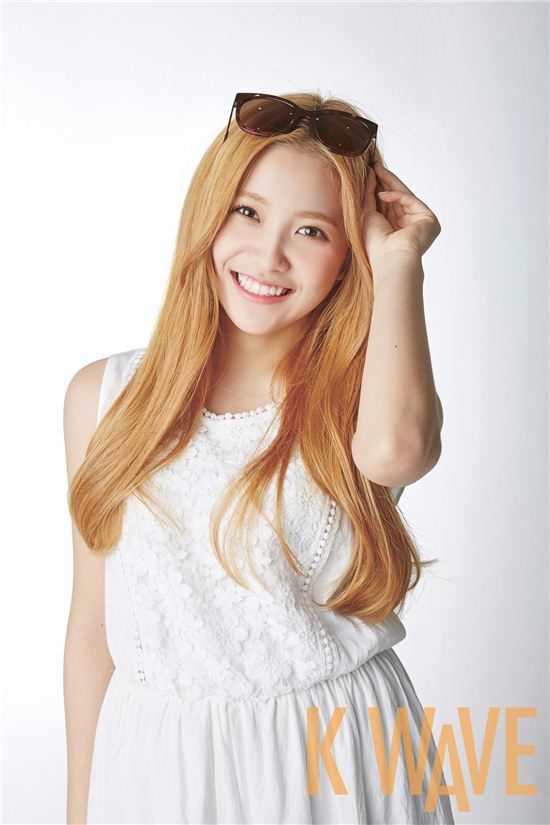 Red Velvet《K-WAVE》畫報：YERI