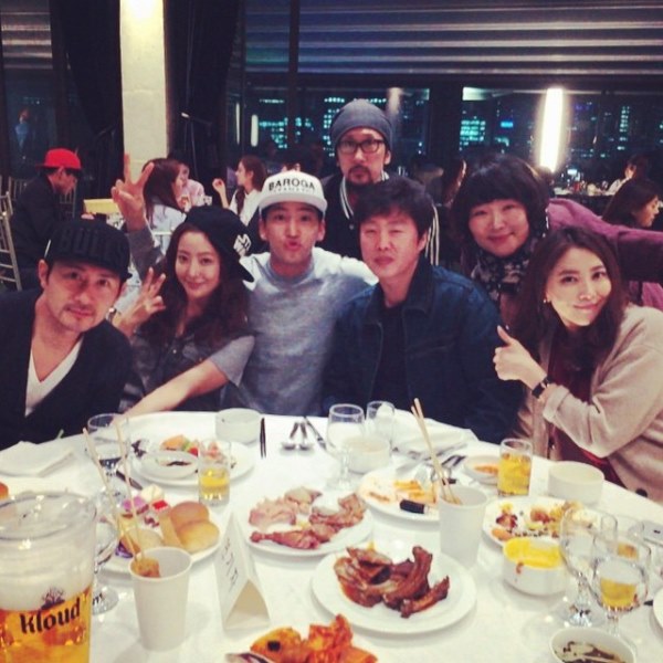 《Angry Mom》終演派對 (Baro Instagram) 《Angry Mom》終演派對 (Baro Instagram)