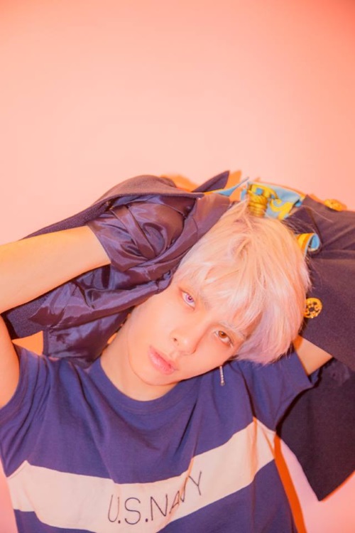 SHINee《ODD》概念照:鐘鉉 SHINee《ODD》概念照:鐘鉉