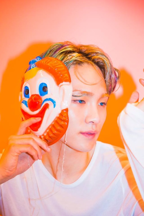 SHINee《ODD》概念照:Key SHINee《ODD》概念照:Key