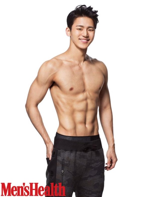 仁秀《Men's Health》畫報