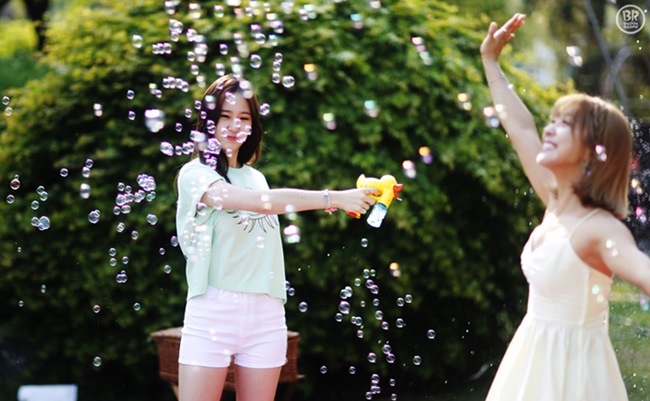 Krystal、Luna @ Baskin Robbins