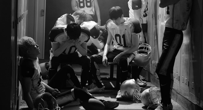 EXO《Love Me Right》概念照