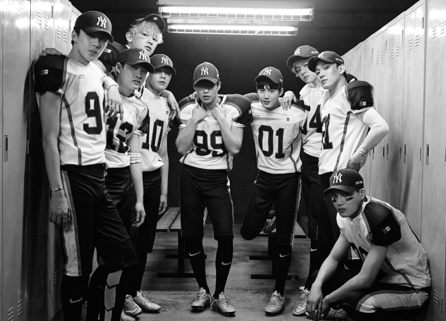 EXO《Love Me Right》概念照