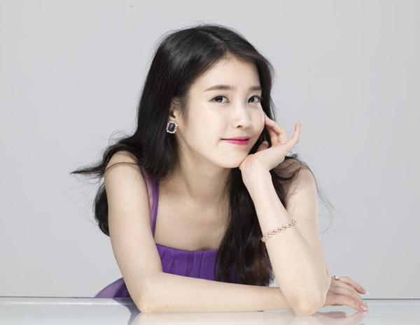 IU