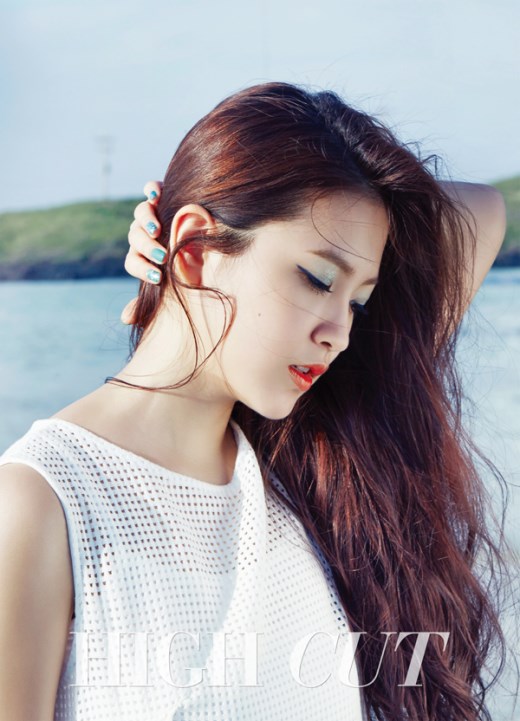 Yeri《HIGH CUT》畫報