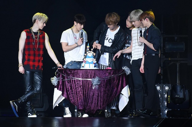 BEAST《BEAUTIFUL SHOW 2015》臺灣場 BEAST《BEAUTIFUL SHOW 2015》臺灣場
