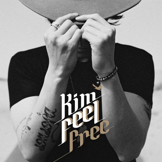 KIM FEEL《FEEL FREE》封面