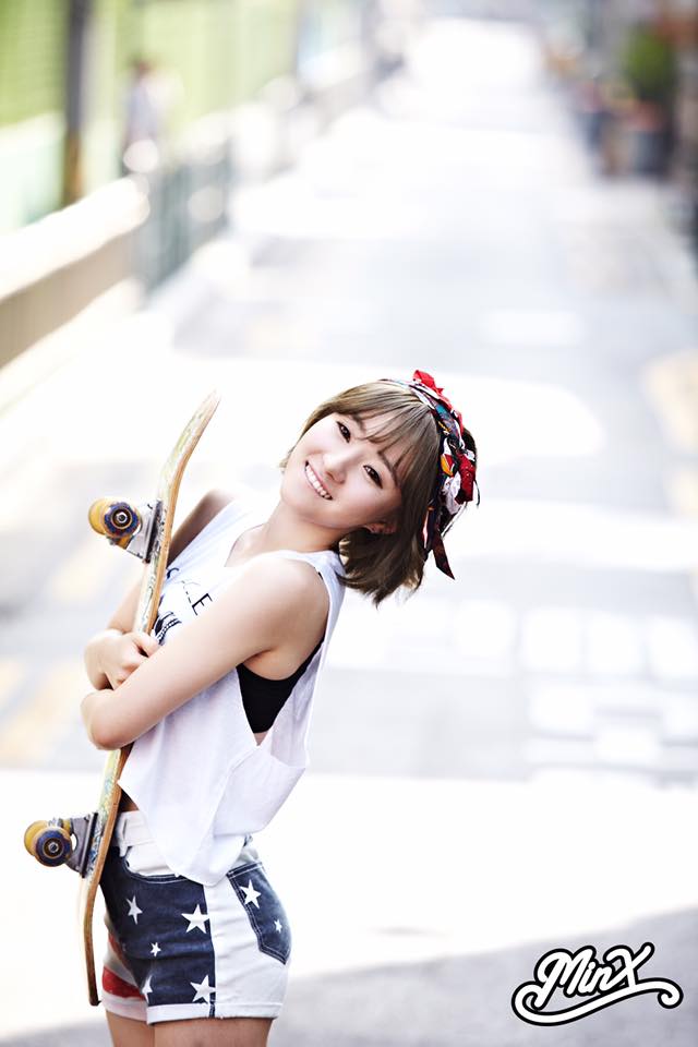 SU-A《Love Shake》概念照 SU-A《Love Shake》概念照