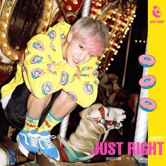Mark《Just Right》概念照 Mark《Just Right》概念照
