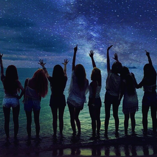 少女時代《Party》花絮照 (秀英 IG)