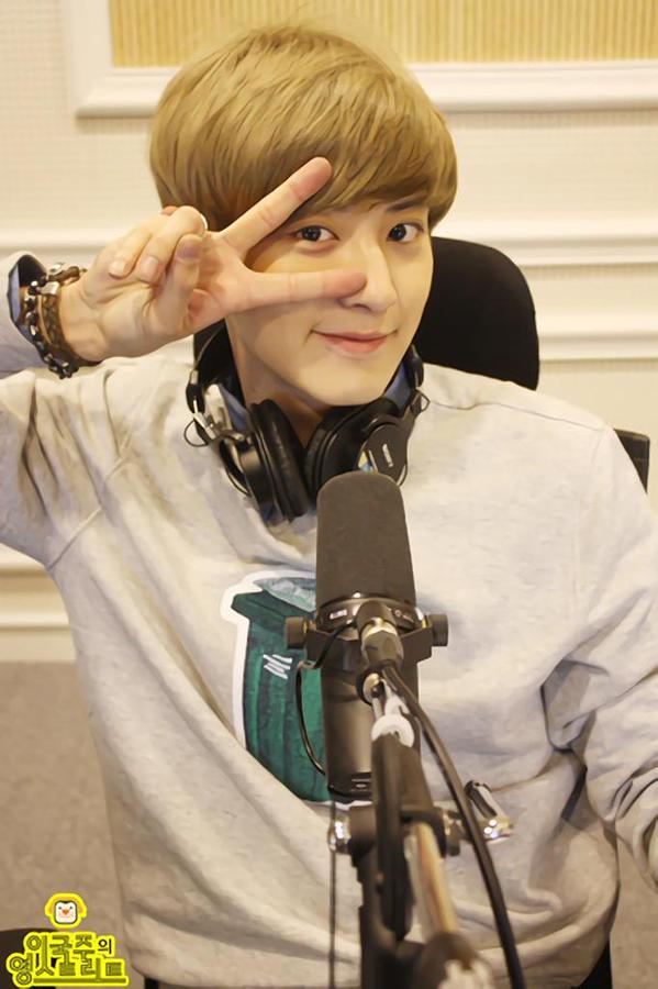 EXO 燦烈