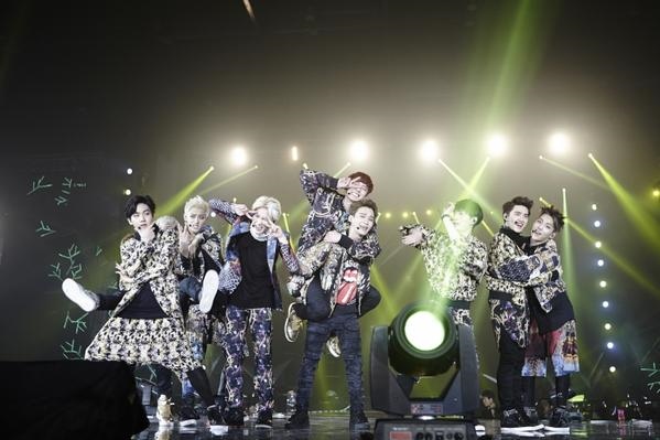EXO《SMTOWN THE STAGE》 EXO《SMTOWN THE STAGE》
