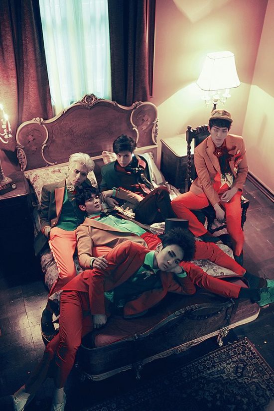 SHINee《Married To The Music》概念照
