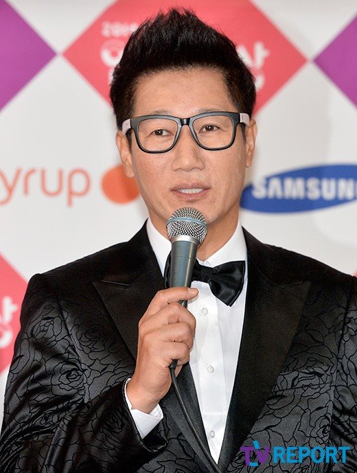 池錫辰