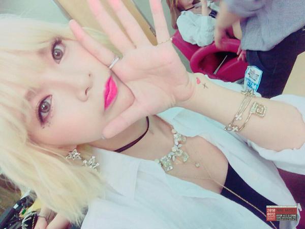 9MUSES-笑珍 9MUSES-笑珍
