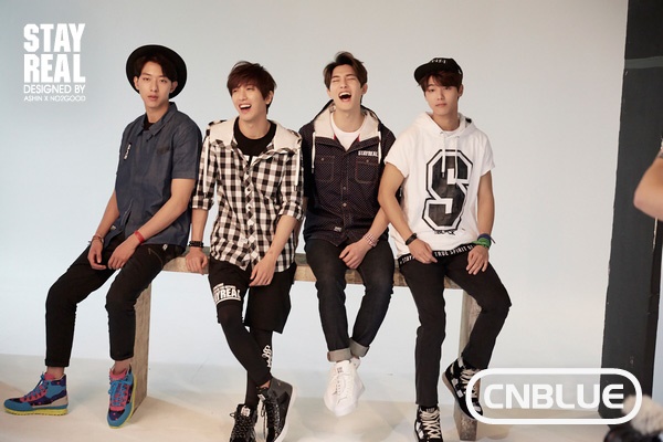 CNBLUE @ STAYREAL