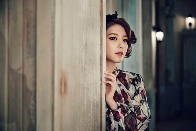 秀英《LION HEART》概念照 秀英《LION HEART》概念照