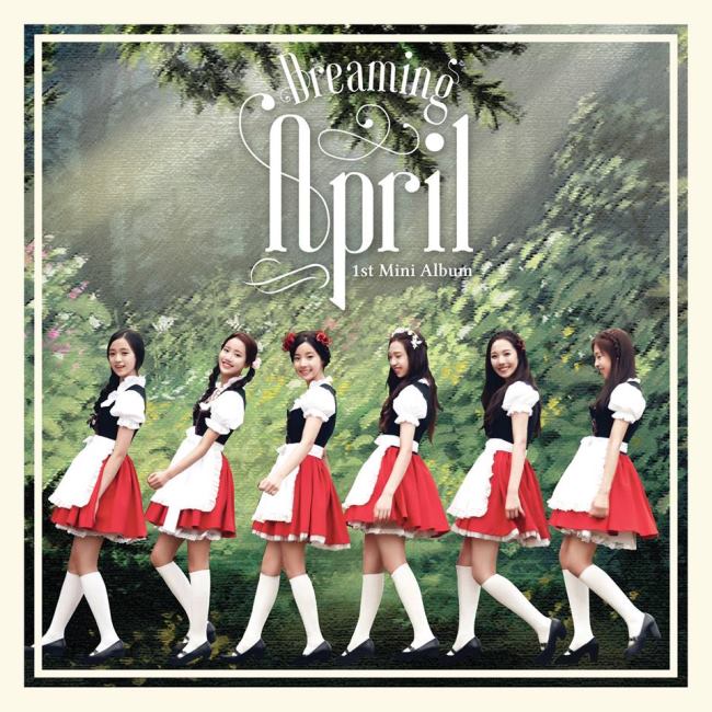 April《Dreaming》概念照